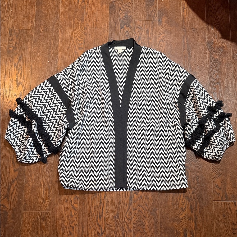 🄷&🄼 Monochrome Zigzag Knit Top size 6 - Picture 4 of 14